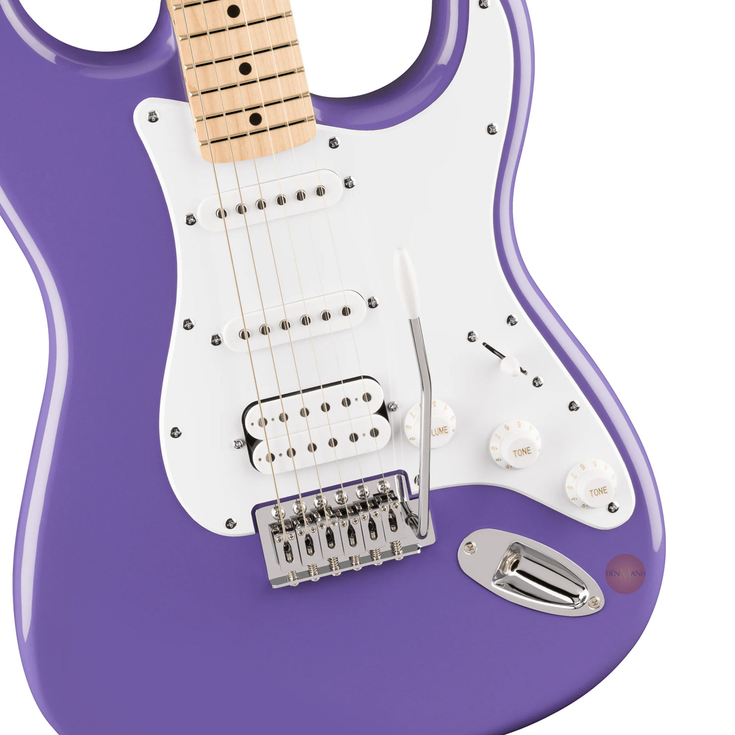 Dan-Guitar-Fender-Ultraviolet.jpg