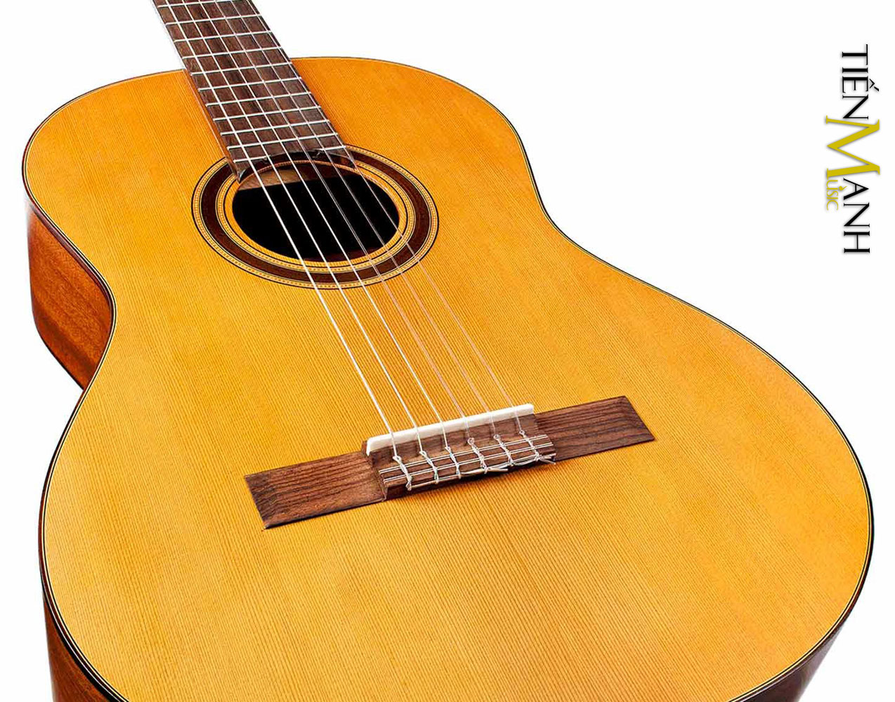Mat-Dan-Guitar-Classic-Cordoba-C3M.jpg